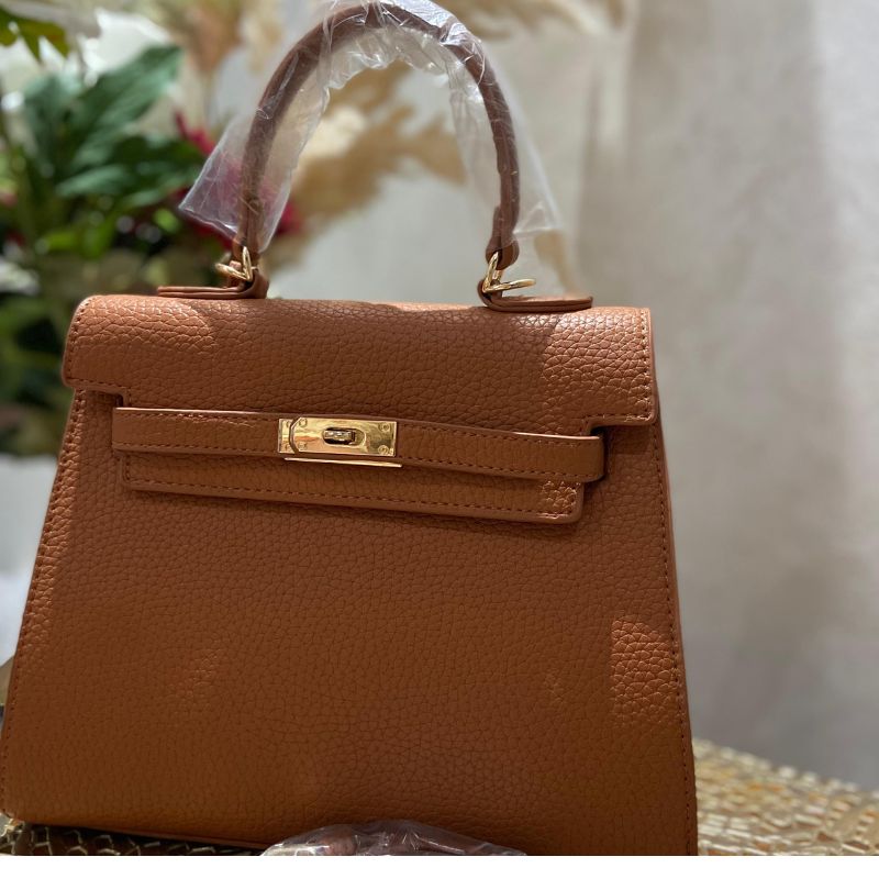 HERMES EN CUIR